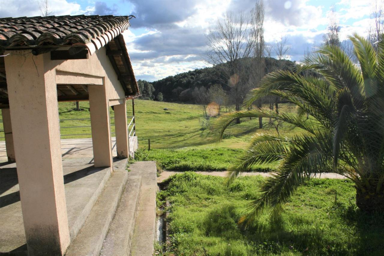 Casa Rural - Complejo El Tejar De Las Canadas Candeleda Eksteriør billede
